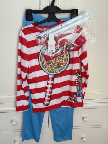 Where wally costume 10 - where’s, 9-10